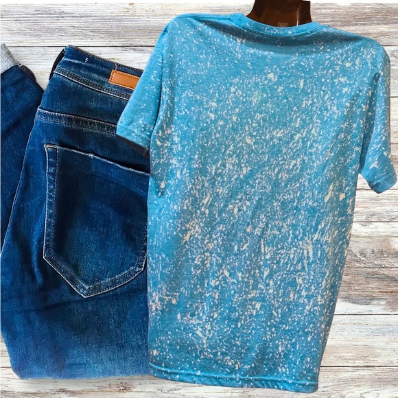 Hand Crafted One of a kind New I’m That Witch T-Shirt - Picture 2 of 4